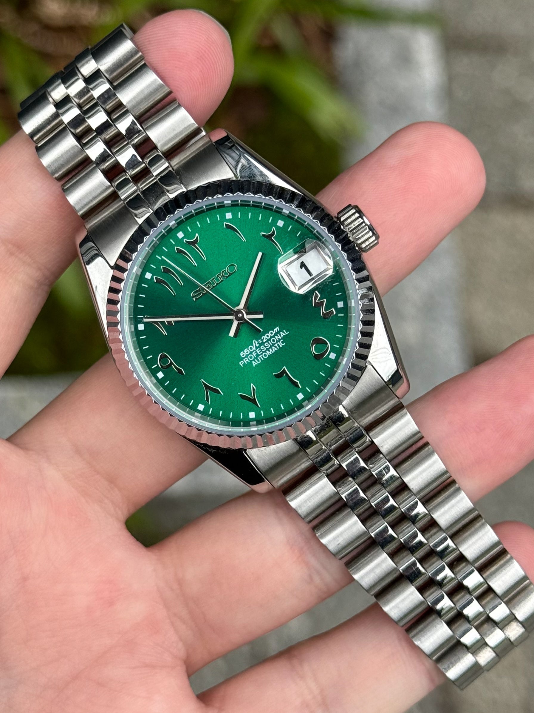Siekojust | Green Arabic