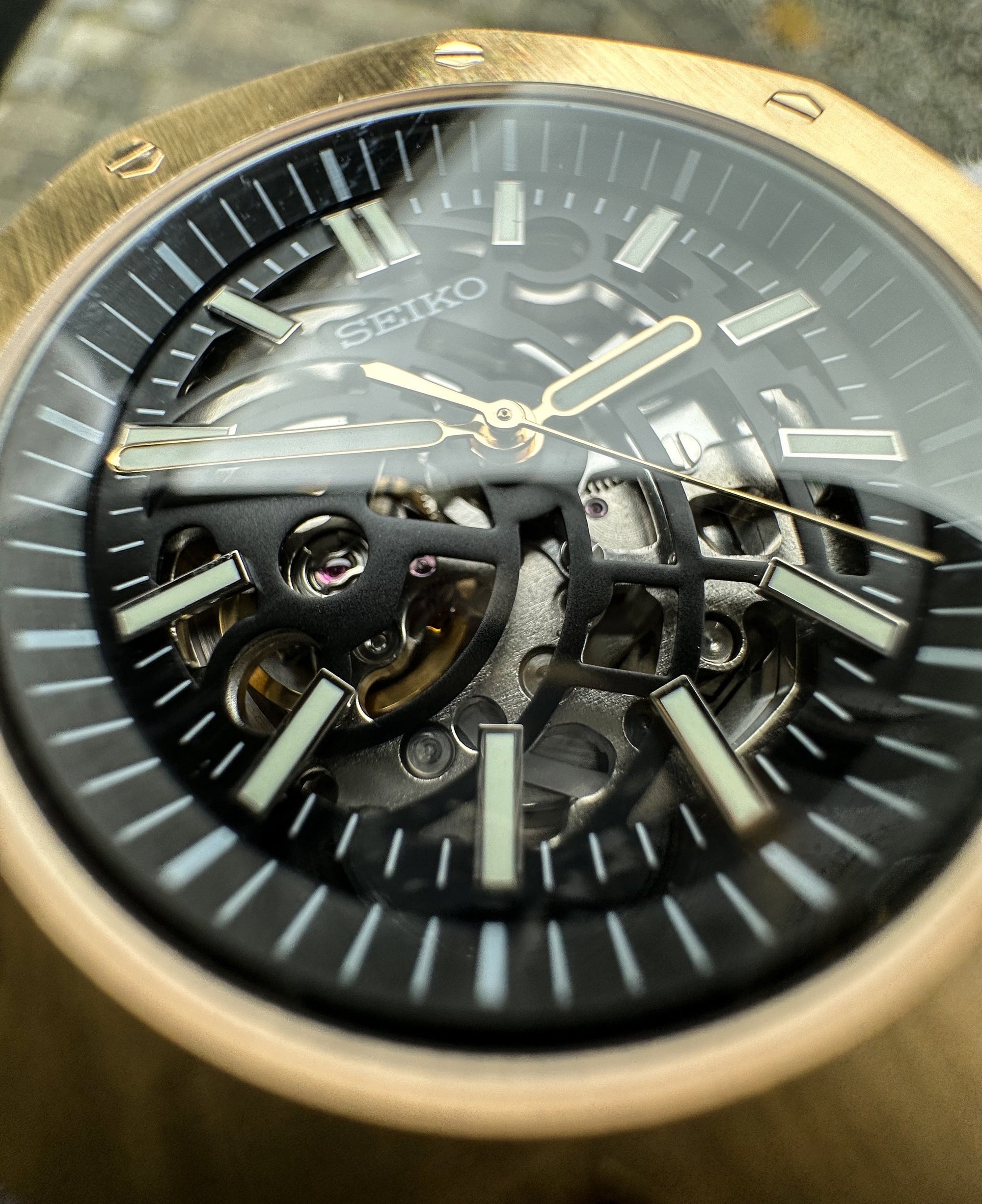 Royal Seikoak |Gold Skeleton