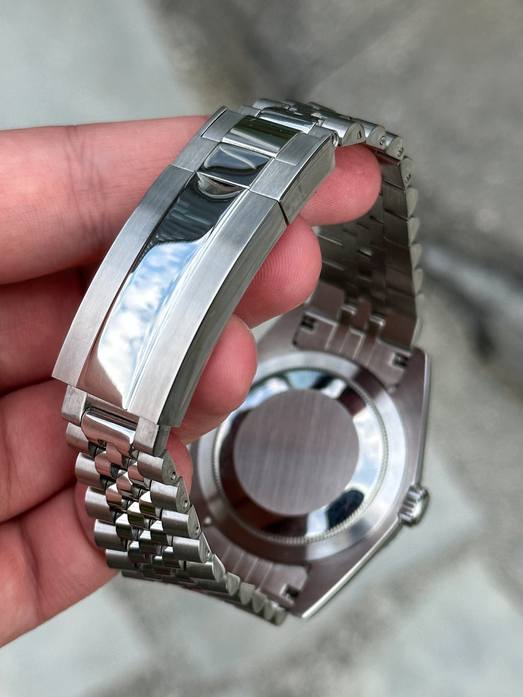 Siekojust | Silver Arabic