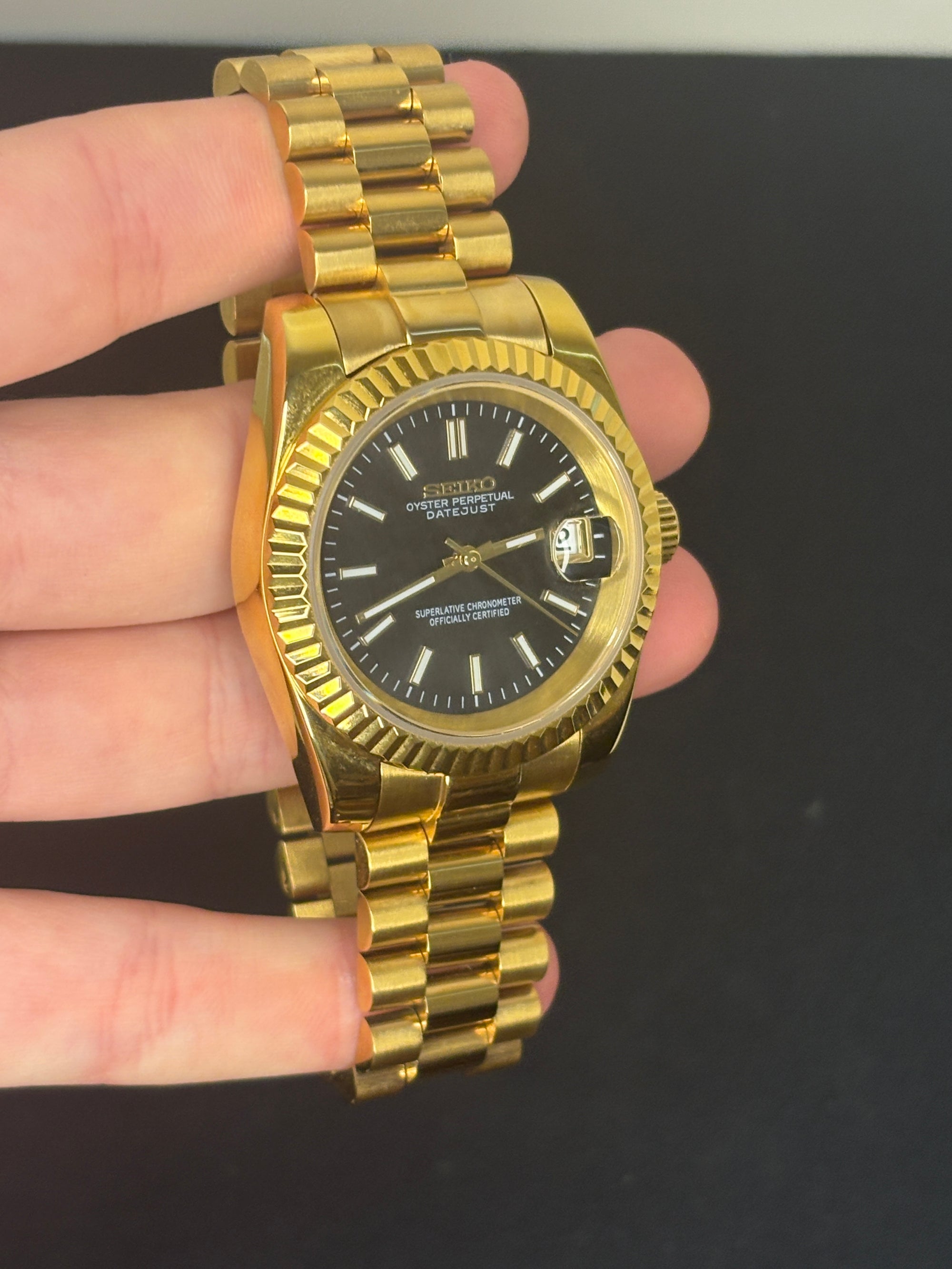 Siekojust | Black Gold