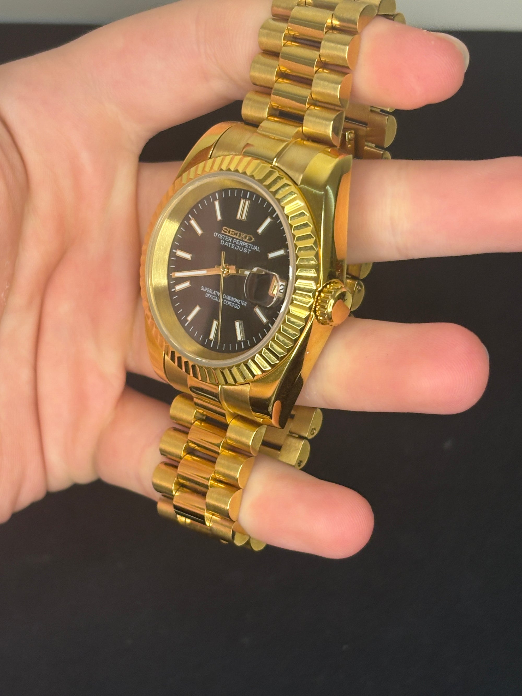 Siekojust | Black Gold