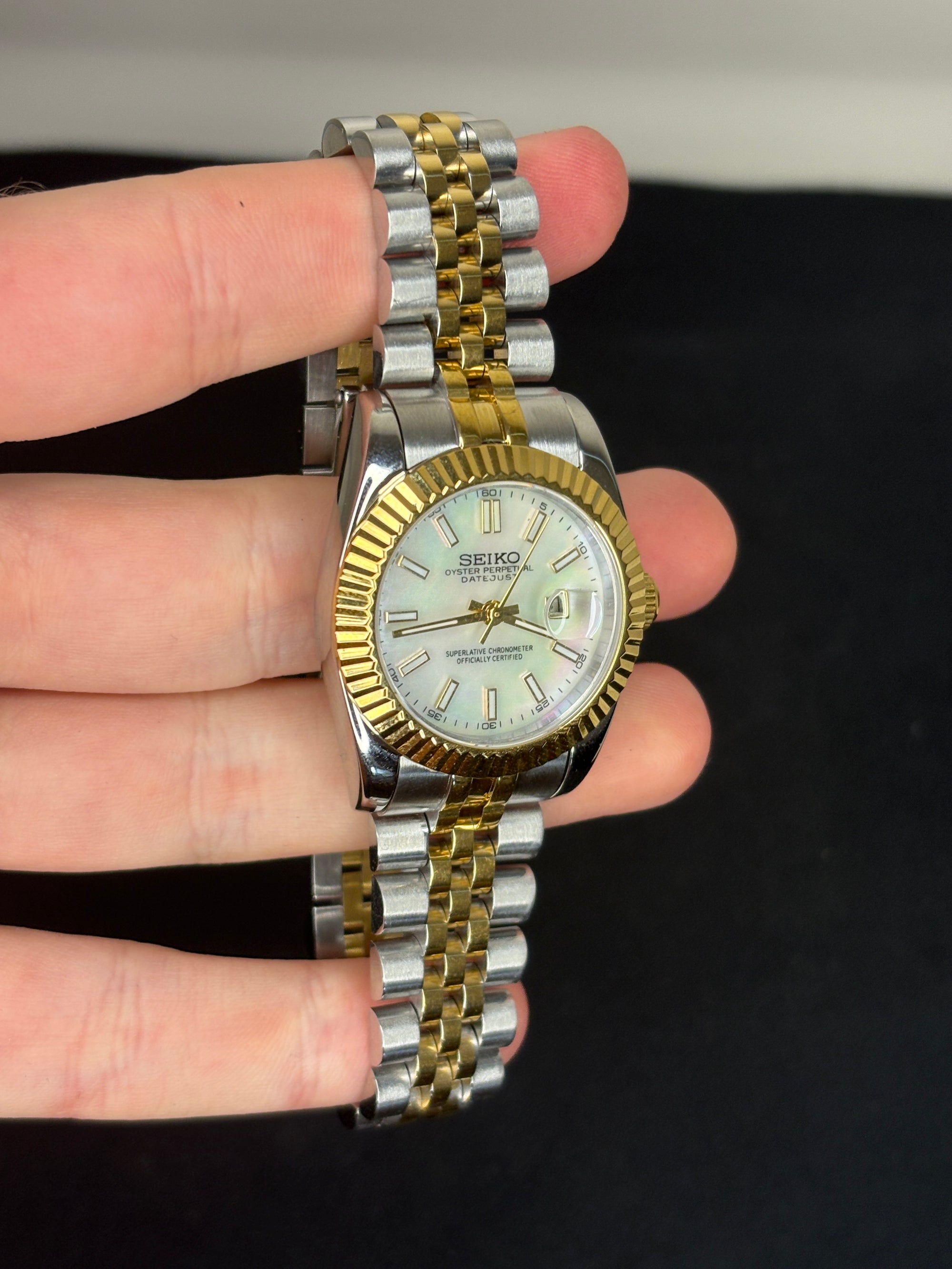 Siekojust | Ladies Mother Of Pearls