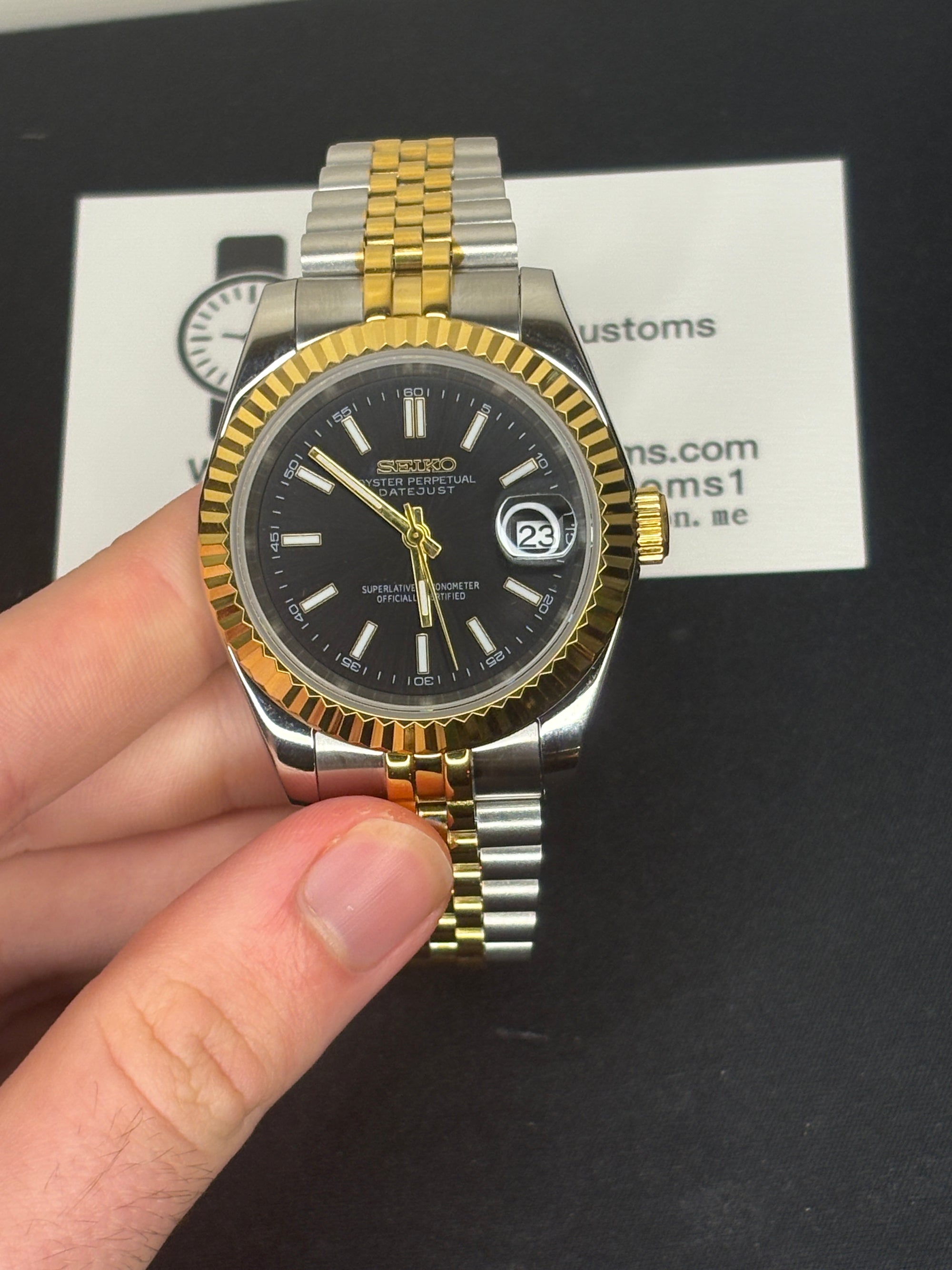 Siekojust |Two Tone