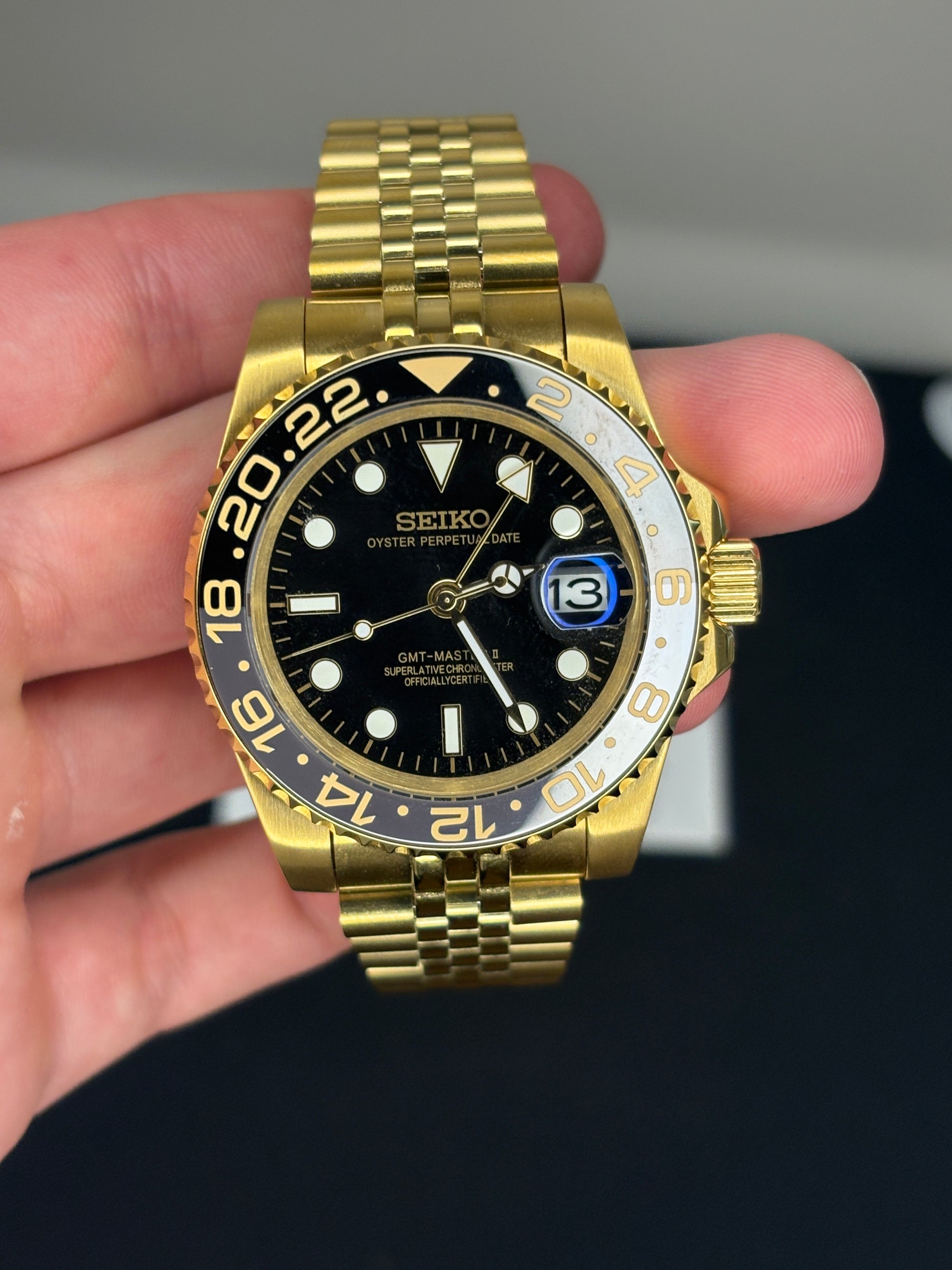 Gmteiko | Gold