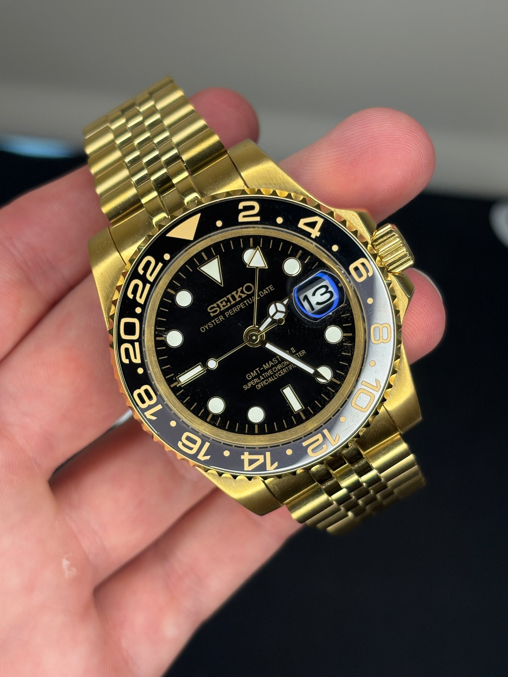 Gmteiko | Gold