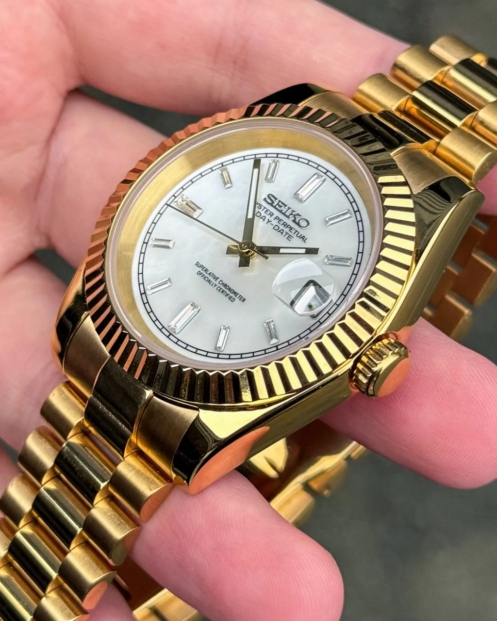 Siekojust | Gold Mother Of Pearls