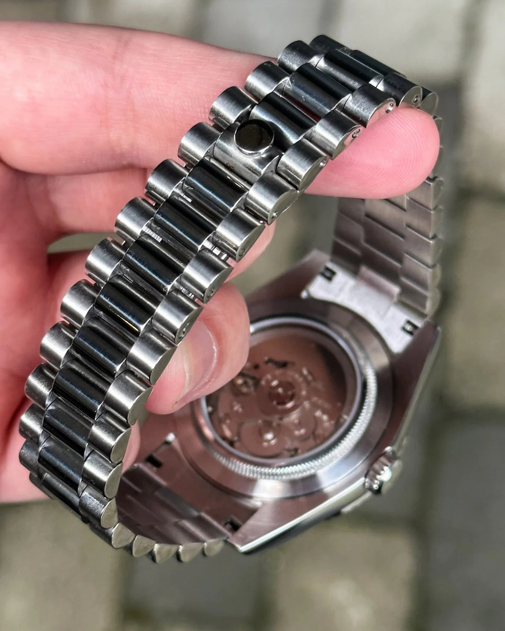 Siekojust | Black Roman