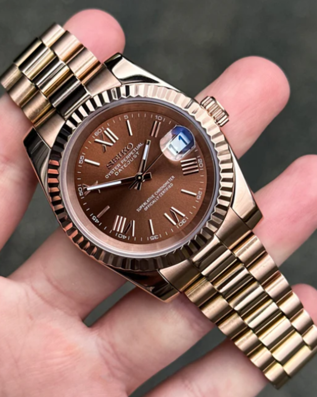 Siekojust | Two Tone Brown Roman