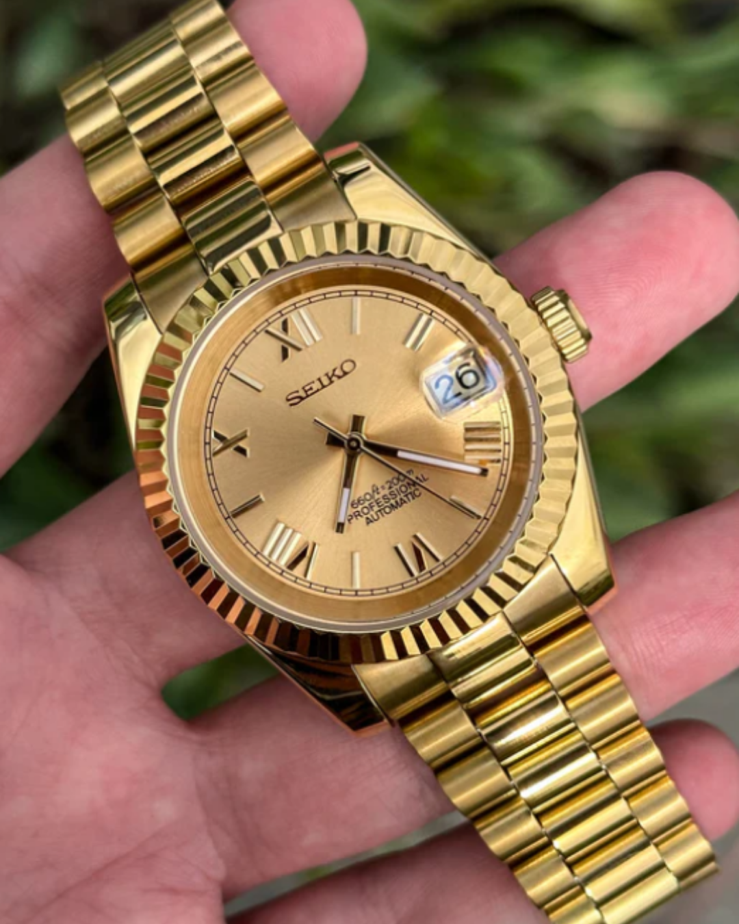 Siekojust | Gold Roman