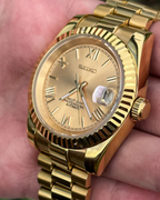 Siekojust | Gold Roman