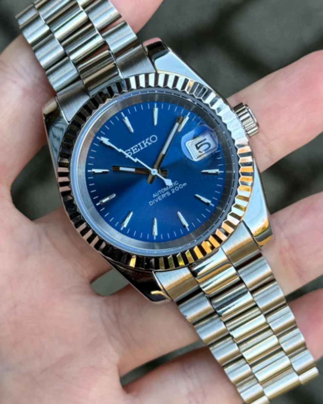 Siekojust | Lightning Blue