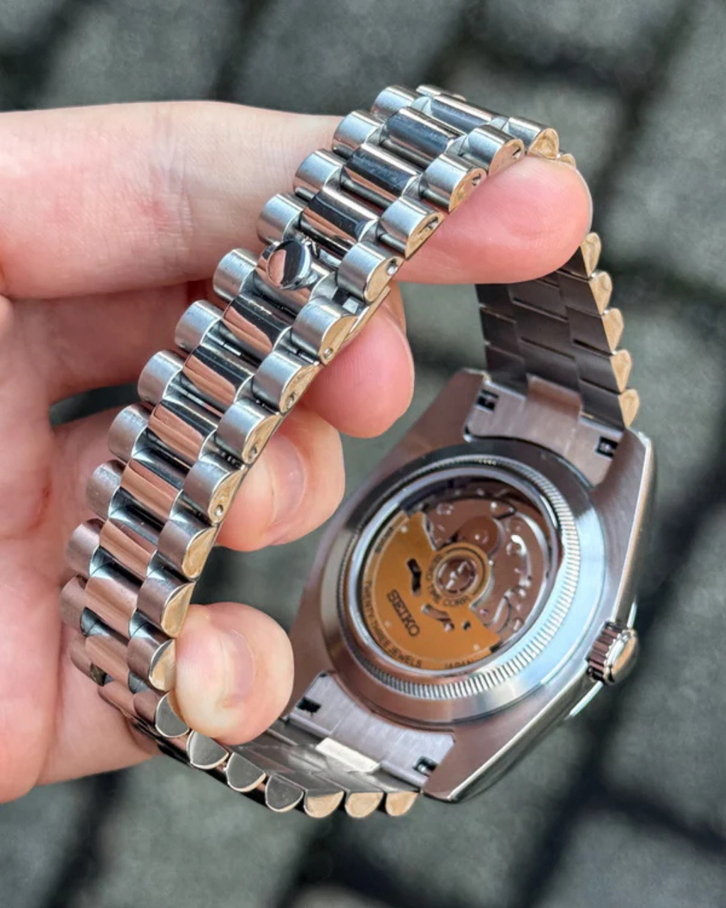 Siekojust | Lightning Blue