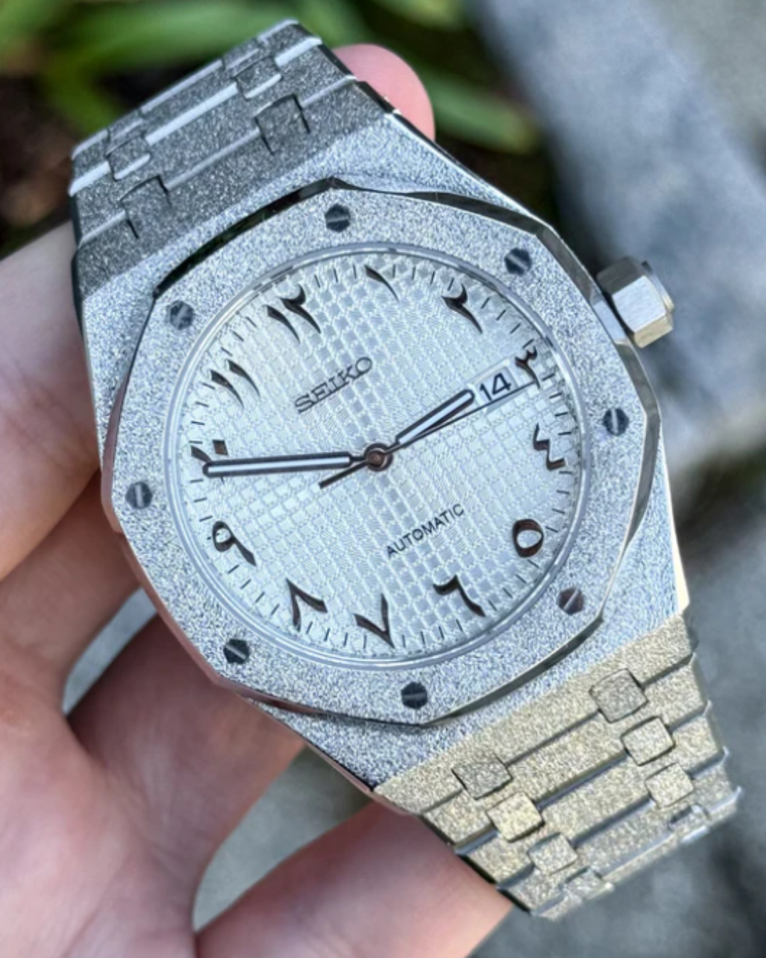 Royal Seikoak | Diamond Arabic