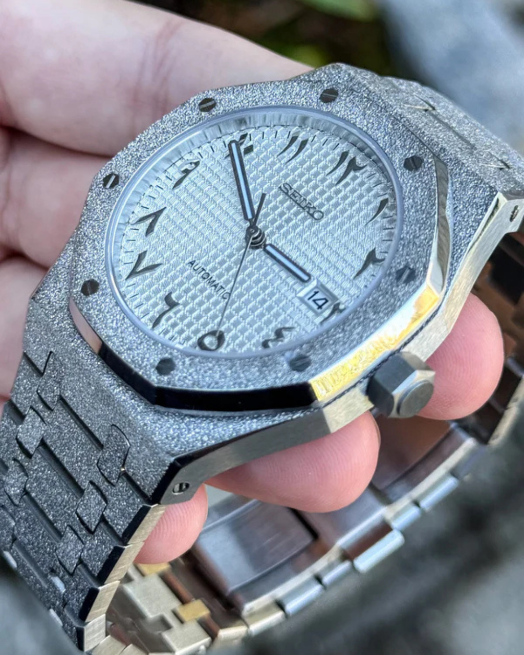 Royal Seikoak | Diamond Arabic