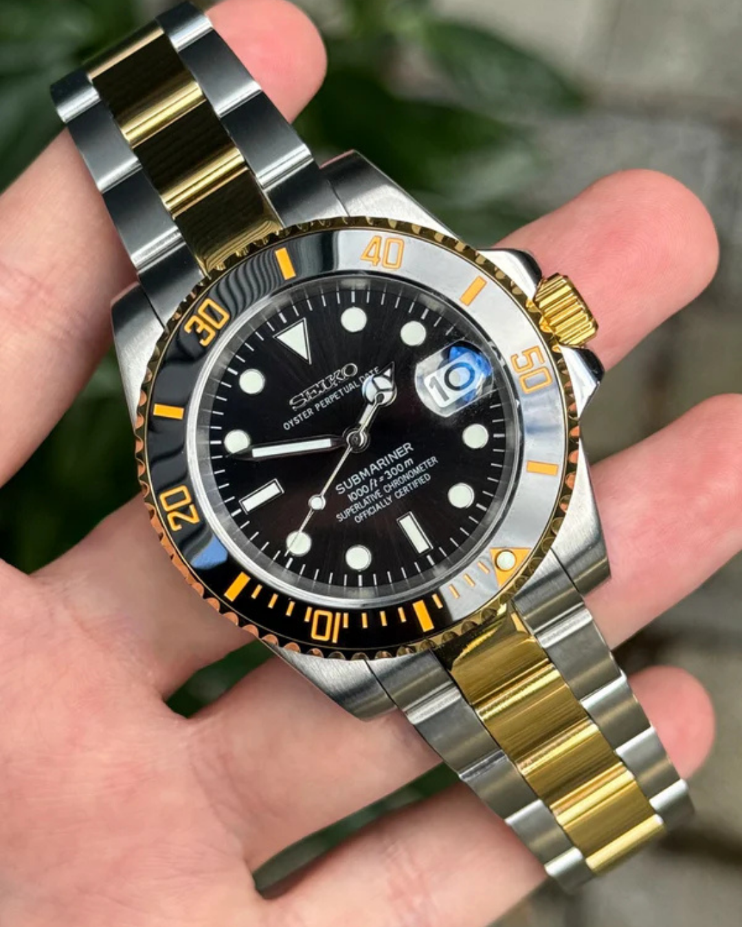 Gmteiko | Two Tone Black Gold