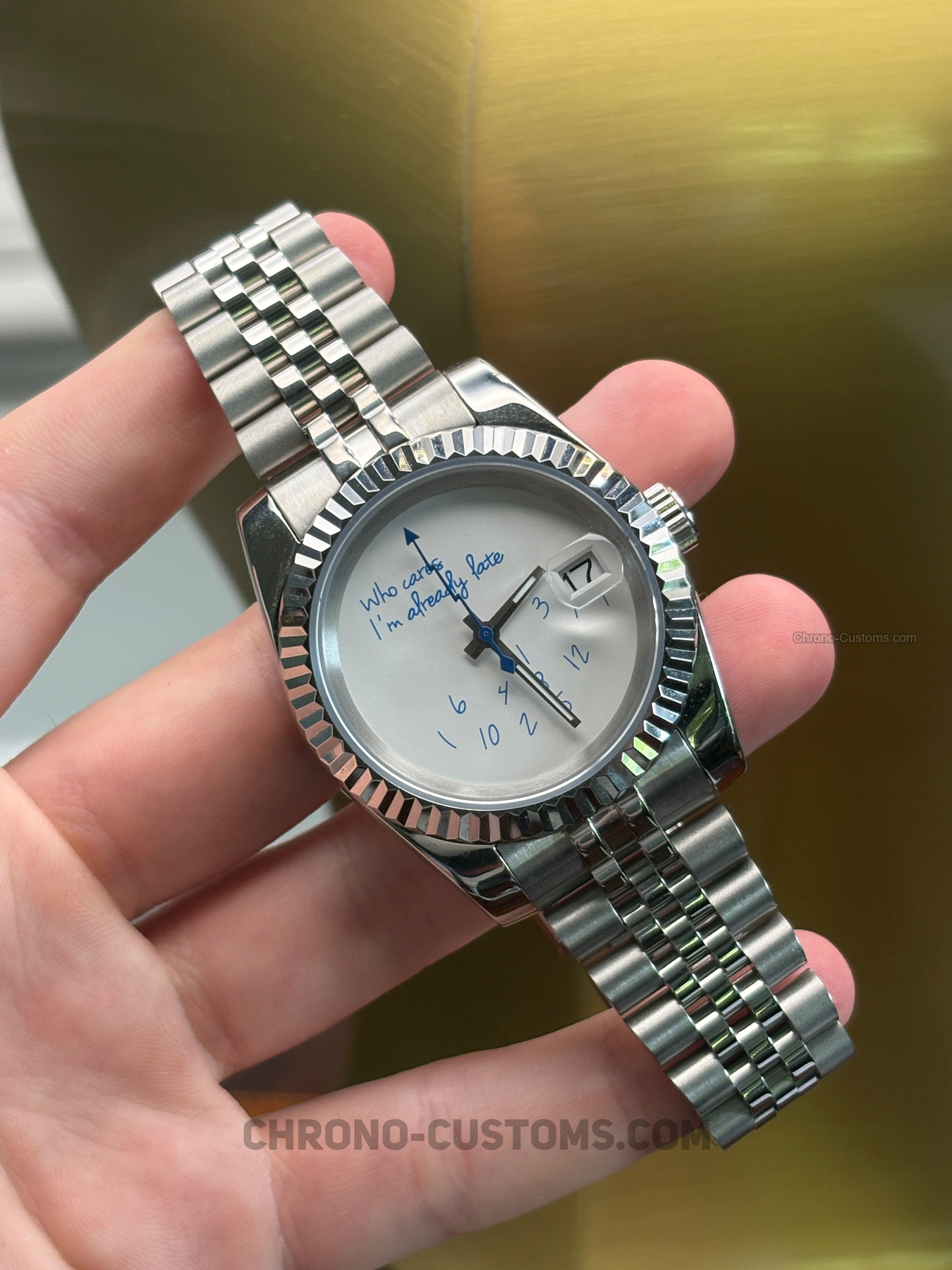 Siekojust | Who Cares